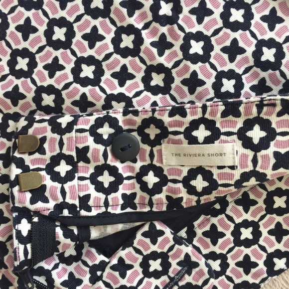 LOFT Geometric Print Riviera Shorts - Size 12 - Picture 3 of 4